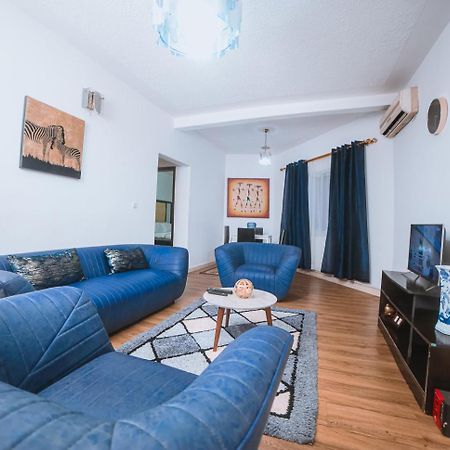 Les Residences De La Providence - Appart Hotel Yaounde Ngoại thất bức ảnh