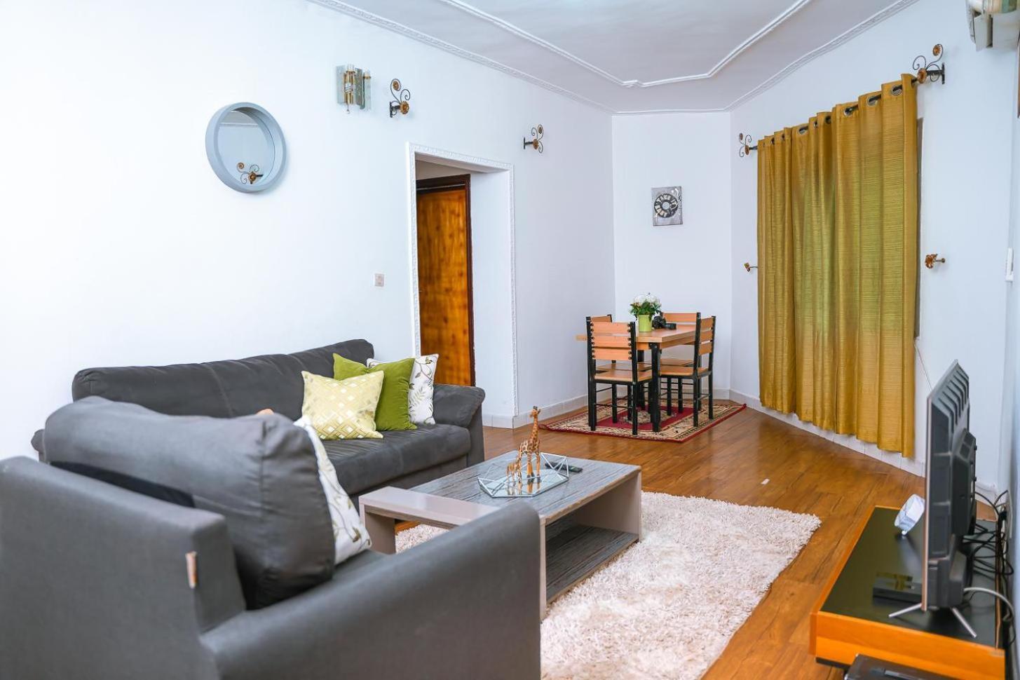 Les Residences De La Providence - Appart Hotel Yaounde Ngoại thất bức ảnh