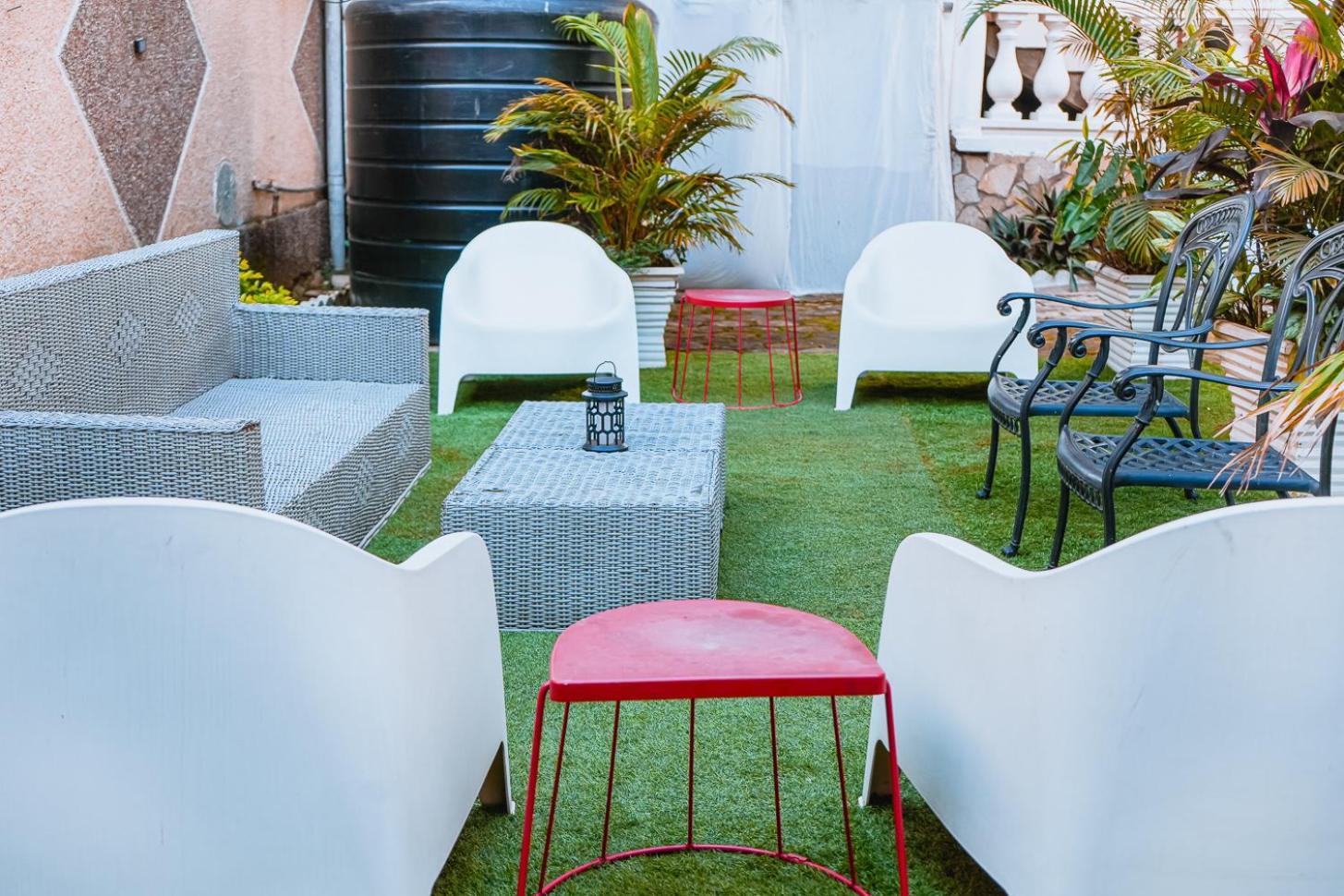 Les Residences De La Providence - Appart Hotel Yaounde Ngoại thất bức ảnh